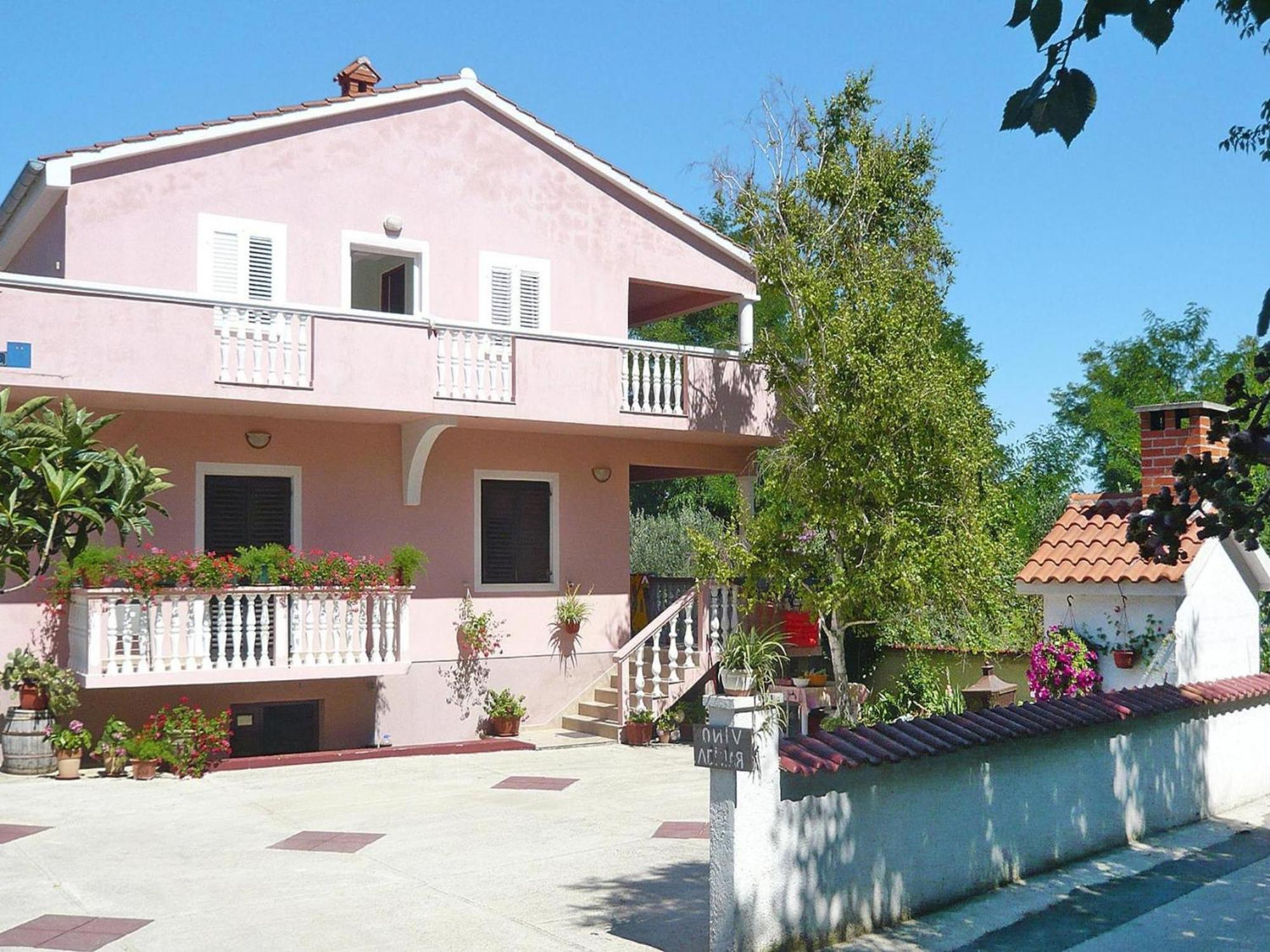 Apartments Ljilja In Privlaka, Near Sandy Beach プリヴラカ エクステリア 写真